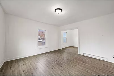 41 Prospect St, North Adams, MA 01247 - Photo 5