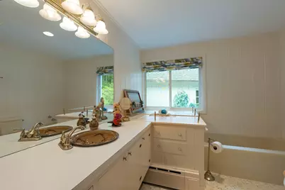 134 Maplewood Terrace, Northampton, MA 01060 - Photo 23