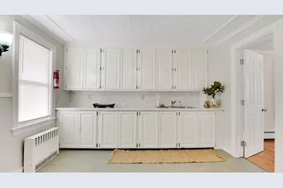 100 Caton Lane, Springfield, MA 01151 - Photo 5