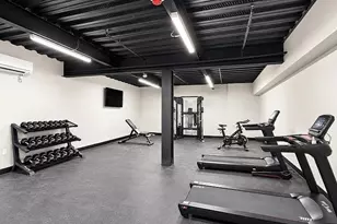 804 E 7th St, Boston, MA 02127 - Photo 17