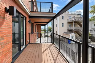 804 E 7th St, Boston, MA 02127 - Photo 3