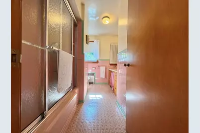 400 Shearer St, Palmer, MA 01069 - Photo 17