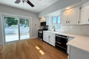 30 Washburn St, Newton, MA 02458 - Photo 3