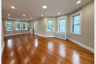 30 Washburn St. #0, Newton, MA 02458 - Photo 5
