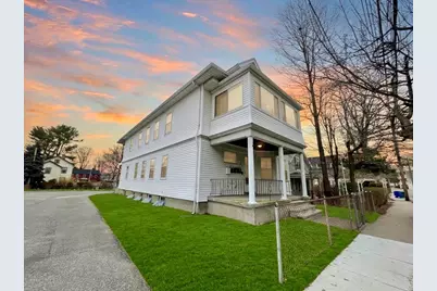 33 Pearl Street #33, Newton, MA 02458 - Photo 1