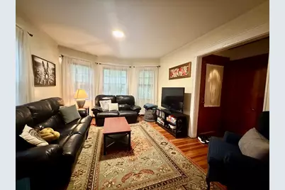 33 Pearl Street #33, Newton, MA 02458 - Photo 3