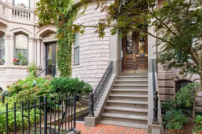167 Beacon St #1/3, Boston, MA 02116 - Photo 1