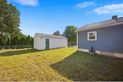 44 Memorial Dr, Methuen, MA 01844 - Photo 27