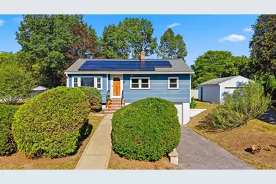 44 Memorial Dr, Methuen, MA 01844 - Photo 1