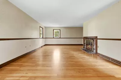 250 E. Lothrop Street, Beverly, MA 01915 - Photo 3