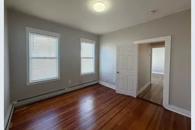 61 Vine #21, Lynn, MA 01905 - Photo 3