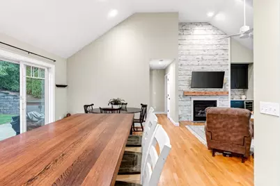 276 Pheasant Hill Cir, Barnstable, MA 02635 - Photo 19