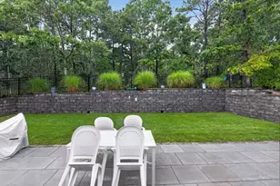 276 Pheasant Hill Cir, Barnstable, MA 02635 - Photo 5