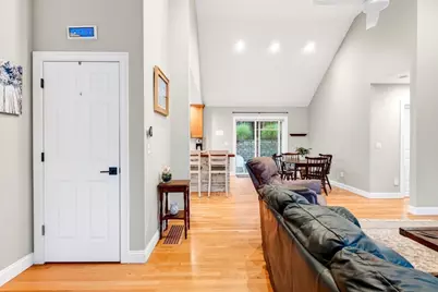 276 Pheasant Hill Cir, Barnstable, MA 02635 - Photo 9