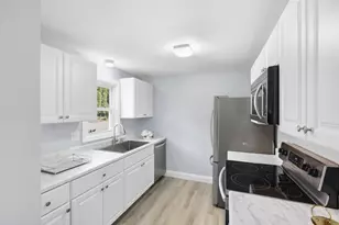79 Pennacook Dr, Leominster, MA 01453 - Photo 9
