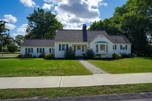 122 Maple St, Norwood, MA 02062 - Photo 1