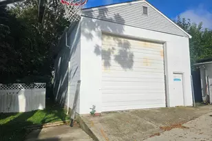 130 Winter St, Fall River, MA 02720 - Photo 5