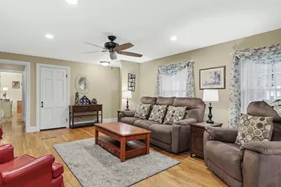 25 Tingley, Cumberland, RI 02864 - Photo 7