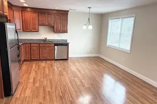 17 Pratt St, Mansfield, MA 02048 - Photo 5