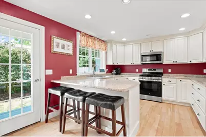 35 Elm Park, Groveland, MA 01834 - Photo 9