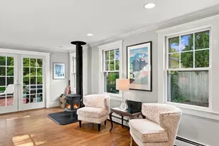 24 Ocean Ave, Marblehead, MA 01945 - Photo 9