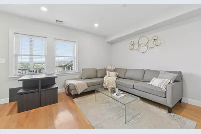 214-216 E Eagle St #5A, Boston, MA 02128 - Photo 5