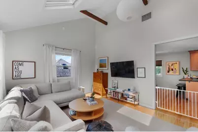 17 Herschel St #3, Lynn, MA 01902 - Photo 3