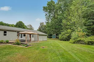 50 Deepwoods Dr, Amherst, MA 01002 - Photo 33