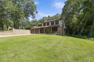 227 Telegraph Ave, Chicopee, MA 01020 - Photo 1