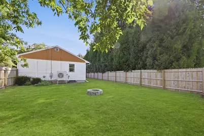 59 Washington Ave, South Hadley, MA 01075 - Photo 39