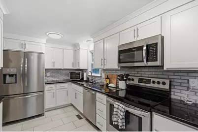 547 Tremont St, Rehoboth, MA 02769 - Photo 11