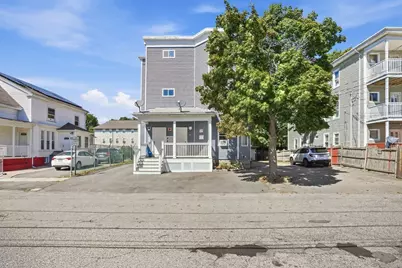 33 Park St, Brockton, MA 02301 - Photo 23