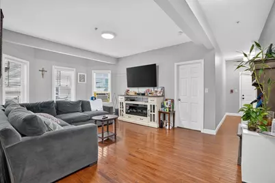 33 Park St, Brockton, MA 02301 - Photo 3