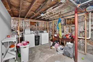33 Park St, Brockton, MA 02301 - Photo 21