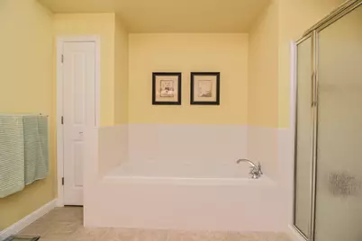 5 Village Ln #5, Methuen, MA 01844 - Photo 17