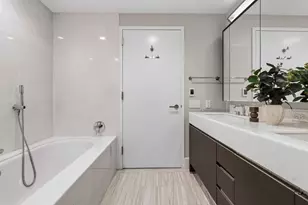 100 Lovejoy Wharf, Boston, MA 02114 - Photo 15