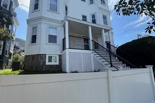 29 Rosemont St, Boston, MA 02122 - Photo 17