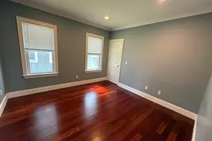29 Rosemont St, Boston, MA 02122 - Photo 9