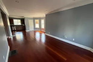 29 Rosemont St, Boston, MA 02122 - Photo 5