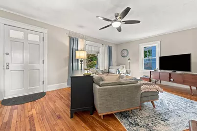 2 Winnipeg Street, Worcester, MA 01607 - Photo 9