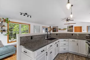 35 Northern Heights Dr, Winchendon, MA 01475 - Photo 9