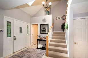 33 Ashley Ln, Middleborough, MA 02346 - Photo 5