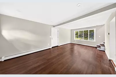 142 May St, North Attleboro, MA 02760 - Photo 11