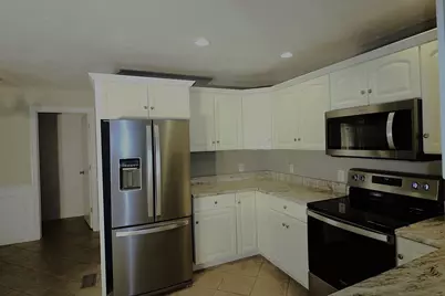 22 Horne Way #22, Millbury, MA 01527 - Photo 5