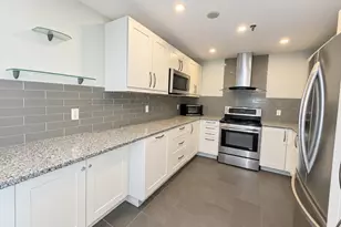 3920 Mystic Valley Pkwy, Medford, MA 02155 - Photo 3