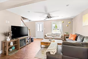 11 Woodbury Rd, Billerica, MA 01821 - Photo 9