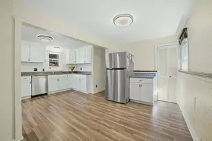 19 Harold St, Worcester, MA 01604 - Photo 7