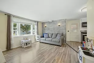 19 Harold St, Worcester, MA 01604 - Photo 5