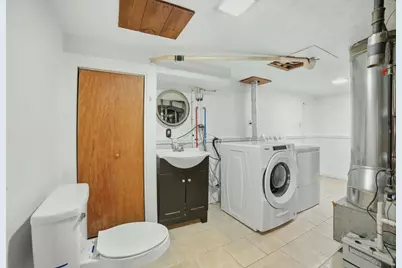19 Harold St, Worcester, MA 01604 - Photo 21