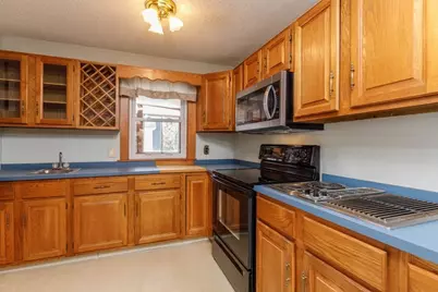 12 Abbott Street, Gardner, MA 01440 - Photo 3